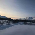 Nyaraló Mountainside - Breivikeidet